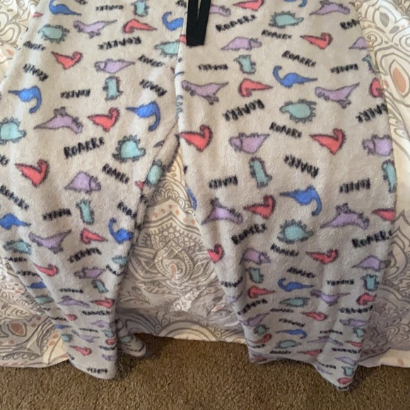 Dinosaur sleeping pants - Picture 2 of 2